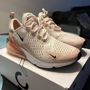 Nike Air Max 270 Light Pink Size 11